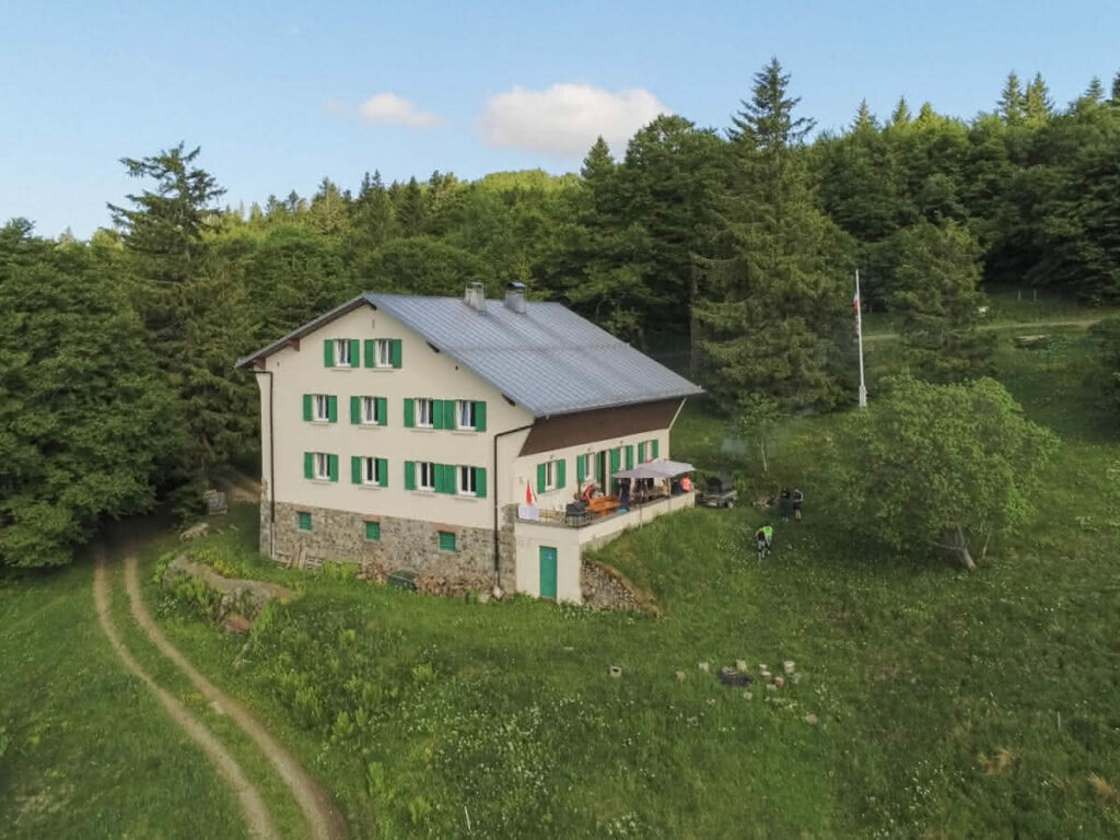Refuge Des Vosges Trotters Mulhouse 2 1600x900